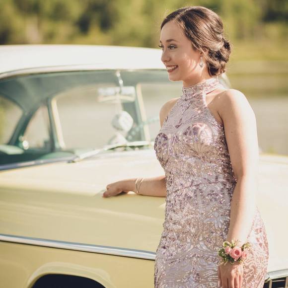 Meet your Posher, Emma - Picture 1 of 1